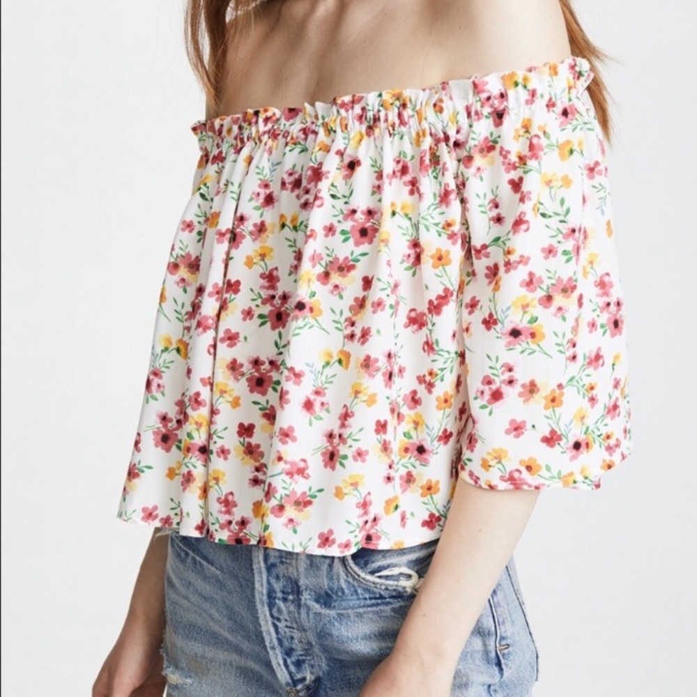 Off the shoulder Floral Top